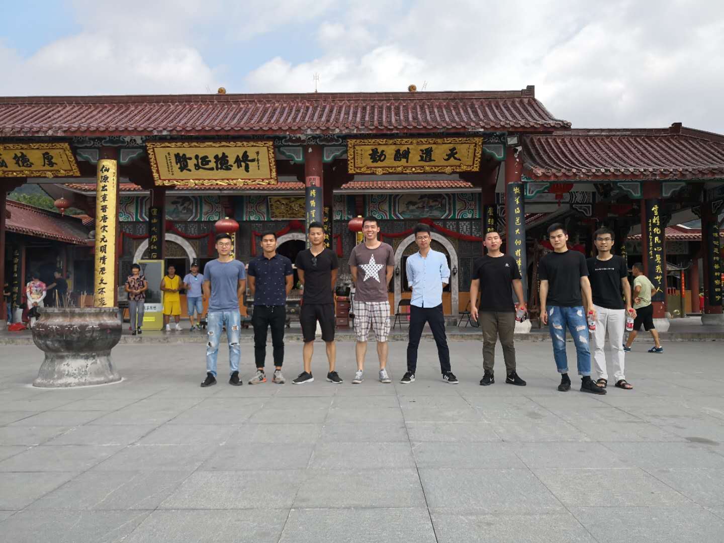 浙江金華部分老師團(tuán)隊活動